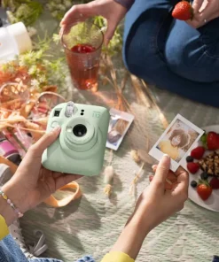 Appareil photo Fujifilm Instax Mini 12 - Vert menthe