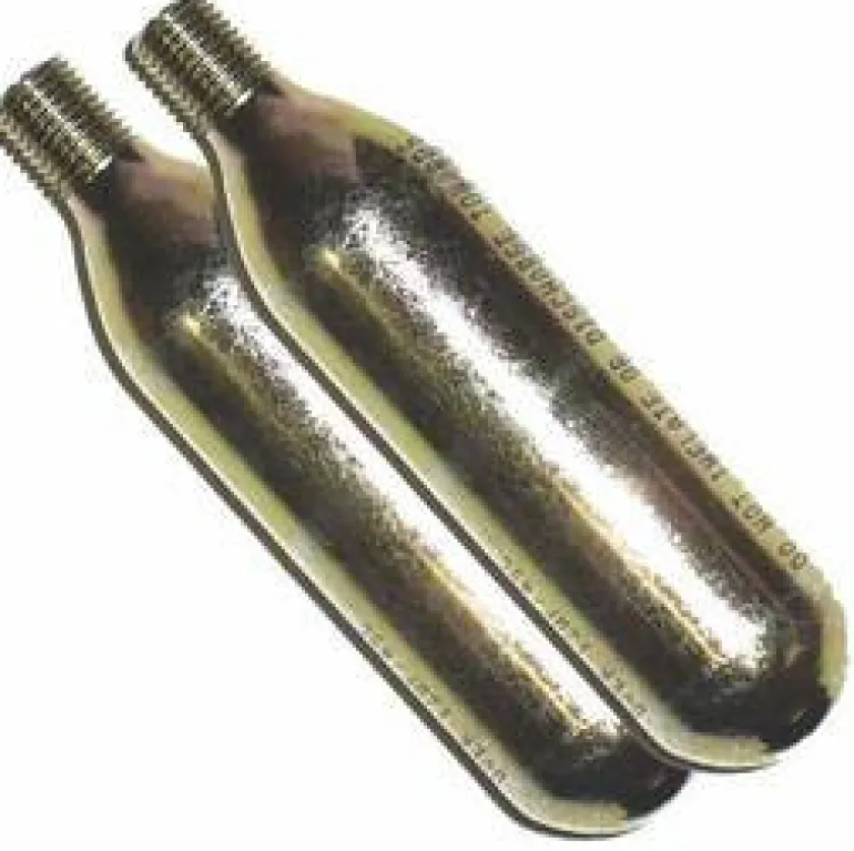 Cartouches CO2 avec filets 12 g