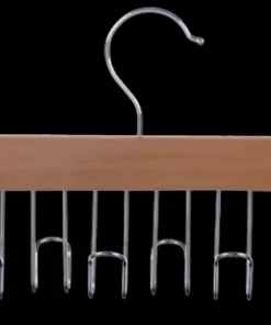 Cintre en bois pour ceintures
