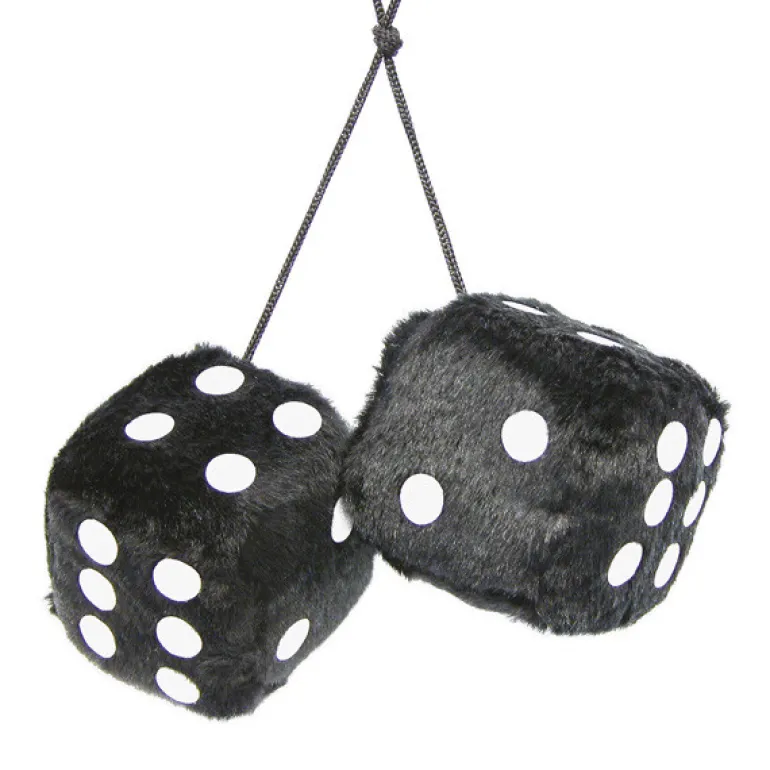 Dés de peluche noir