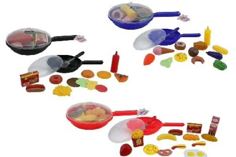 Set à jouer Casseroles