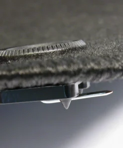 Système raccord tapis voiture